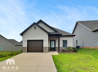 174 Park Dr N, Clanton, AL 35045