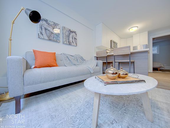 2nd image of 5956 N Winthrop Ave APT 3E