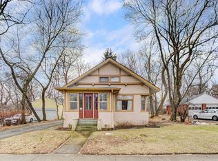 217 Gillett Ave, Waukegan, IL 60085