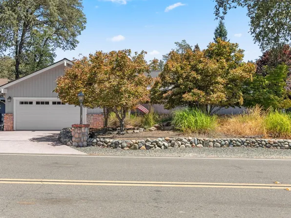 17993 Jayhawk Dr, Penn Valley, CA 95946