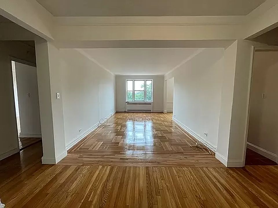 1st image of 65-40 108th St #22C
