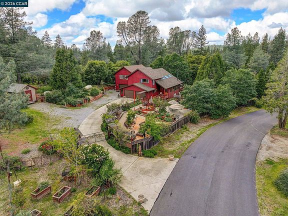 2nd image of 5184 Darby Russell Rd
