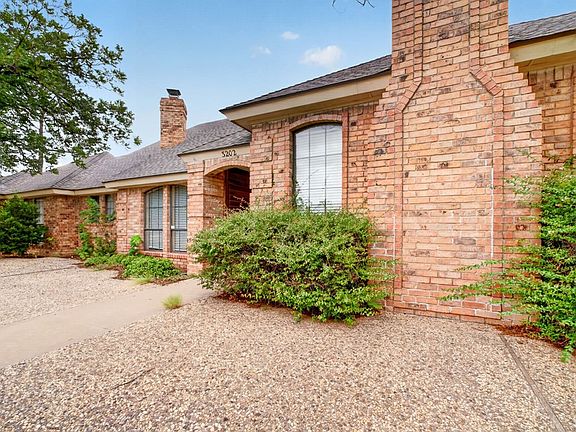 3rd image of 3202 Tealwood Pl