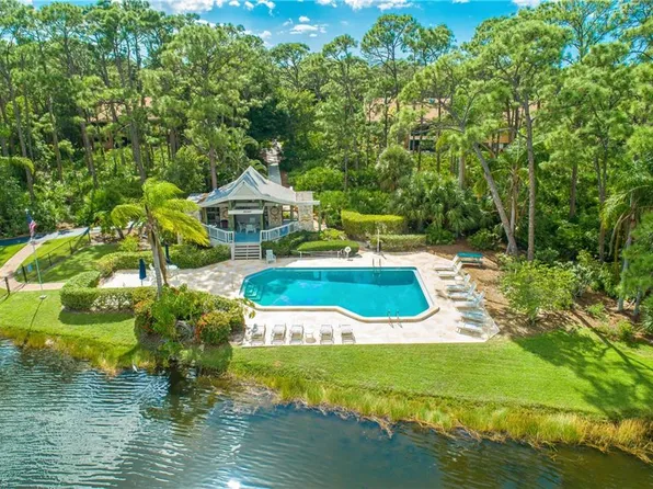 15475 Cedarwood LN #203, NAPLES, FL 34110