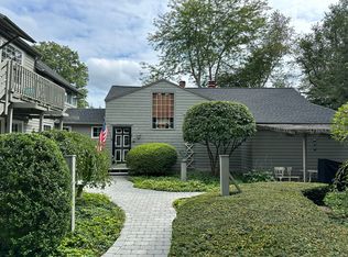 14 Richmond Hill Rd, New Canaan, CT 06840
