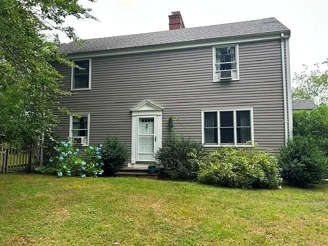 390 Indian Ave