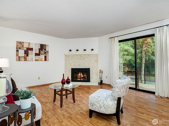 3rd image of 14331 124th Avenue NE #C22