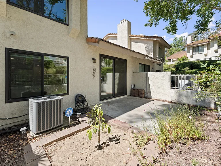 2317 Sandbar Dr #204 — Photo 31