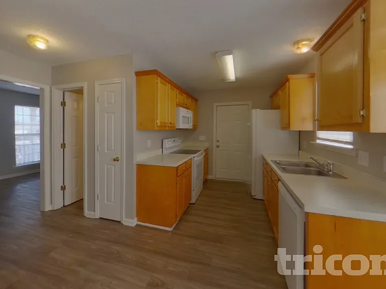 163 Brooksong Dr — Photo 6
