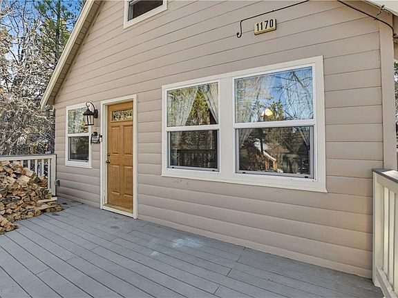 4th image of 1170 Vine Ave #0