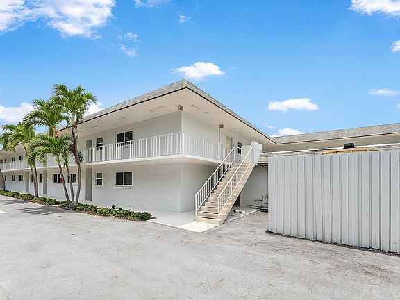 2nd image of 207 Tropic Isle Dr #2050