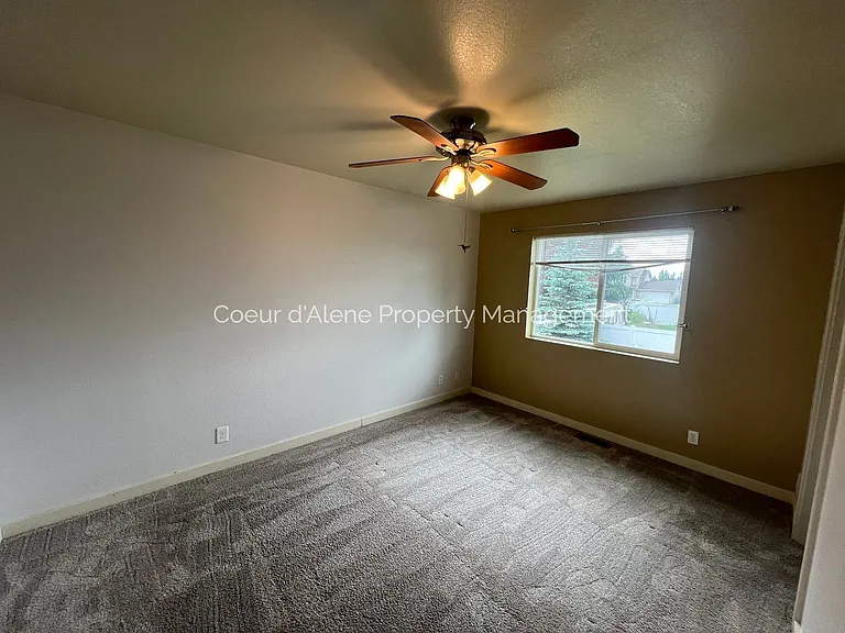 3698 W Sharpshin Dr — Photo 7