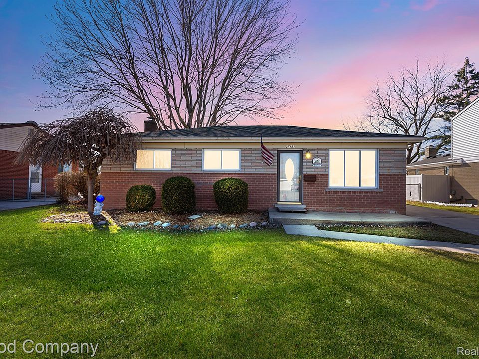 1st image of 37191 Barrington Dr