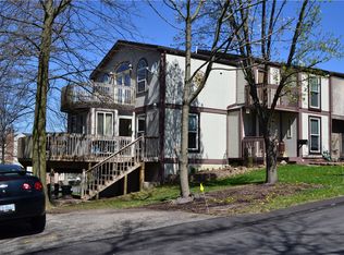 203 Glen Spring Cir, Canonsburg, PA 15317