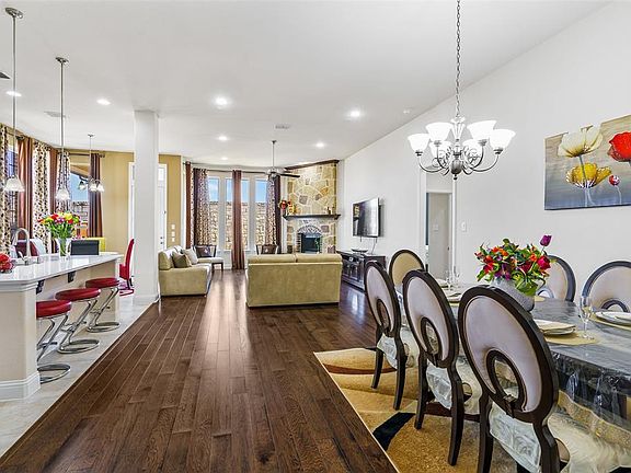 5th image of 205 Warwick Blvd