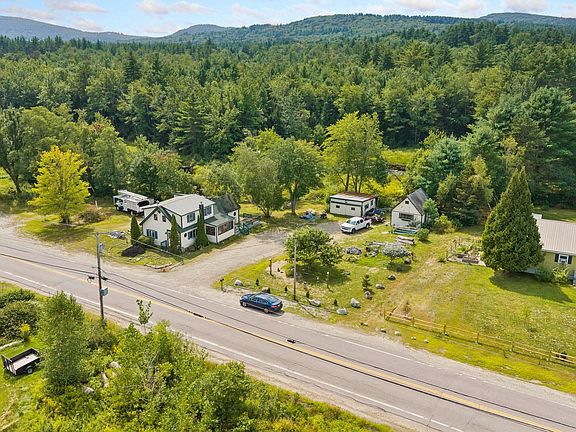 3rd image of 320 Eaton Road