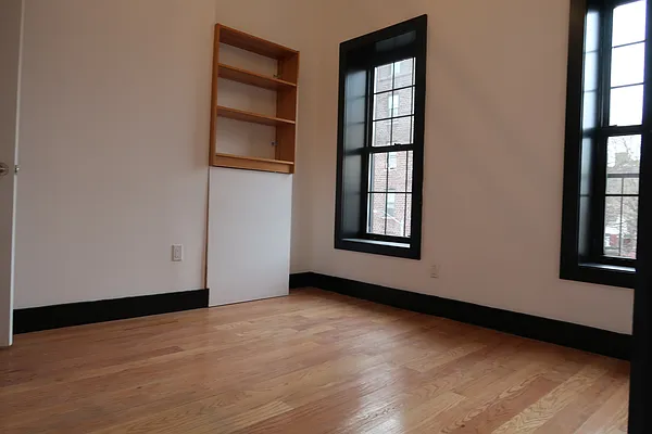 Rented by Spot It Realty LLC | media 8