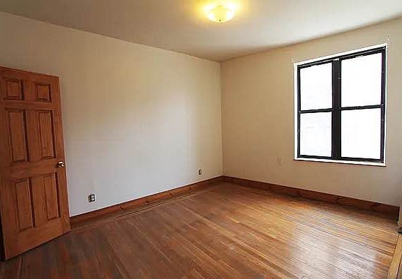 3rd image of 720 W 172nd St APT 2A