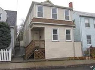 51 Oak St, Fall River, MA 02720