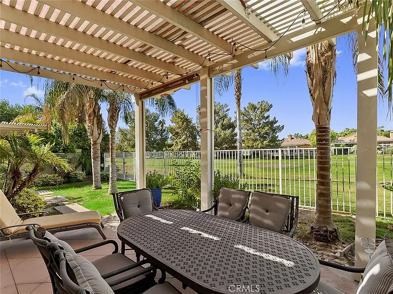 48957 Heifitz Dr — Photo 27