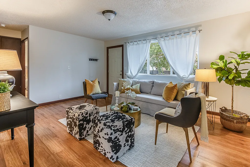 2 bed, 750 sqft, $2,650 — Photo 4