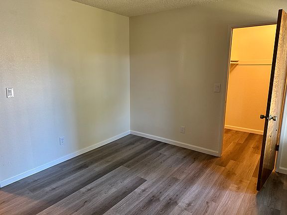 3rd image of 316 W Lexington Ave APT 101