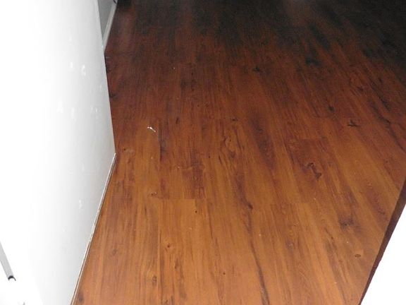 5th image of 718 E 6th St APT C