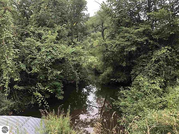 2nd image of 5224 S Wise Rd