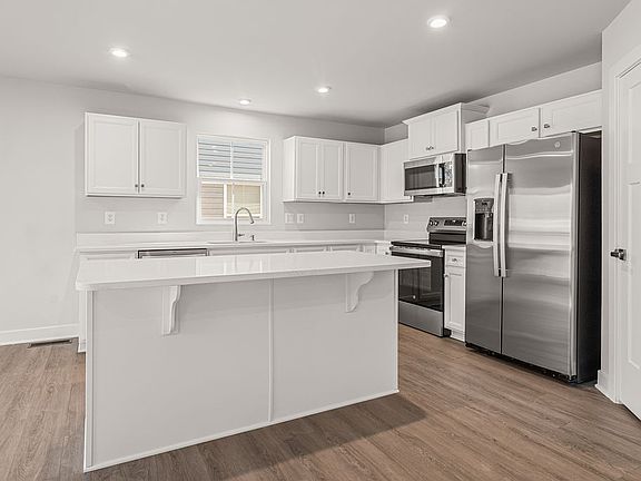 Quick Move-In Dominica Spring with Basement