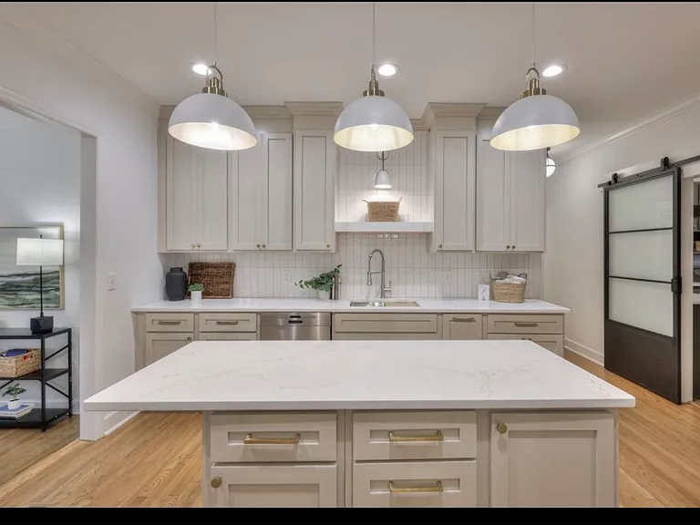 1211 Arrowhead Dr — Photo 17