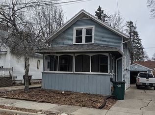 541 Woodrow Ave, Lansing, MI 48910