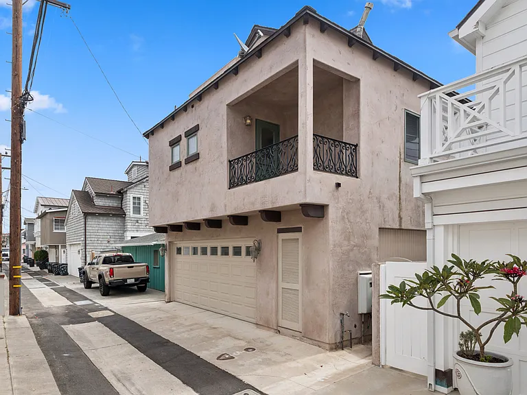 213 Coral Ave — Photo 43