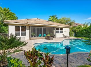 990 Amethyst Dr SW, Vero Beach, FL 32968