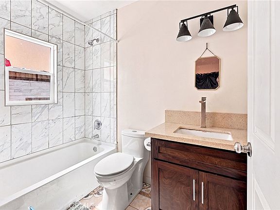 3rd image of 5017 S San Pedro St