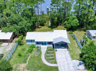 191 N Bay Shore Dr, Eastpoint, FL 32328