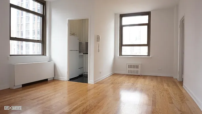 Rented by Citi Habitats | media 11