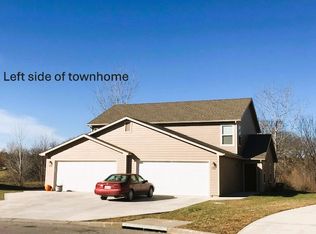 105 Silver Leaf Ln, Baldwin City, KS 66006
