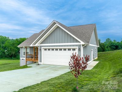 21 Hightop View Trl, Candler, NC, 28715
