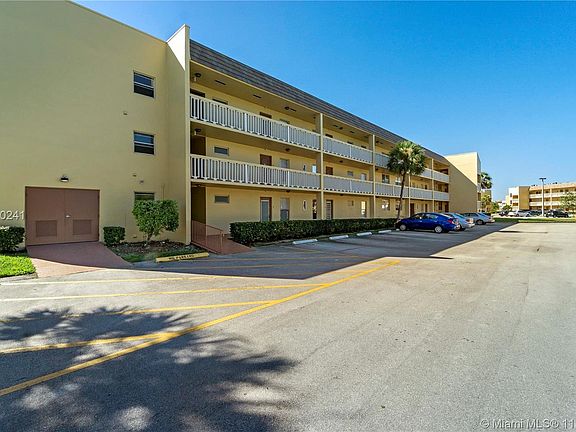 3rd image of 6001 NW 61st Ave APT 107