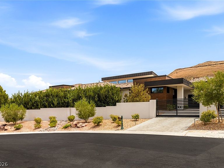 69 Olympia Canyon Way, Las Vegas, NV