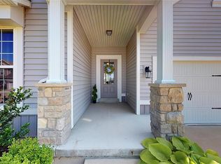 2349 Chemin Ave, Saint Charles, MO 63301