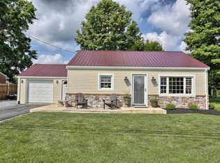 238 S 2nd St, Bainbridge, PA 17502