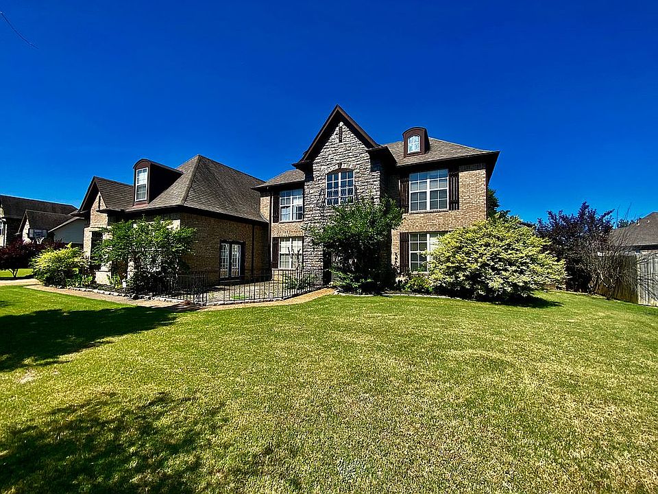 1st image of 4935 Briarton Dr