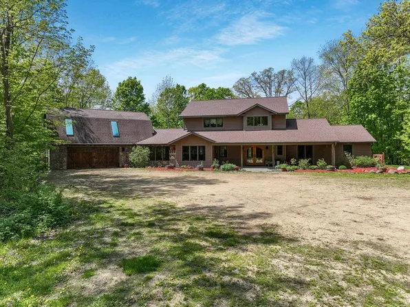 148 5th St, Prairie Farm, WI 54762