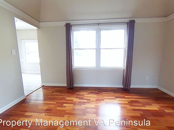 3rd image of 861 Weyanoke Ln