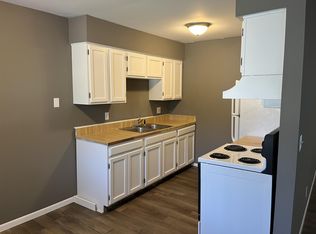 542 136th Ave #2, Holland, MI 49424
