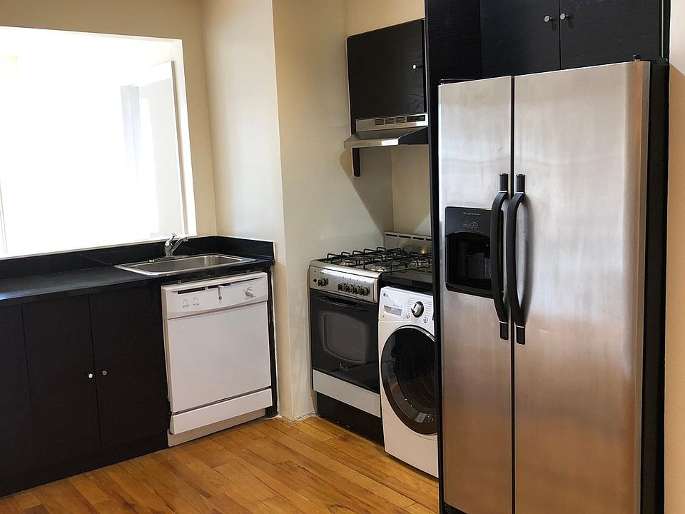 1st image of 8265 116th St APT 403