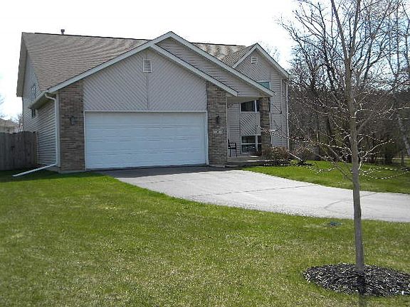 2nd image of 503 Rivercove Ct