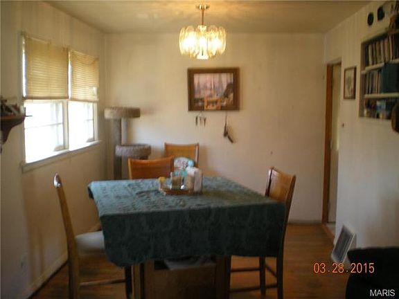 4th image of 1024 Highmont Dr