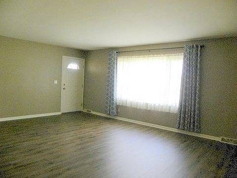 2nd image of 705 W Rustic St